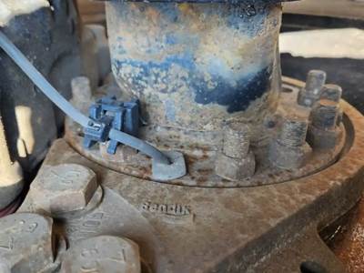 HUB PILOT Hub for a 2020 International RH613