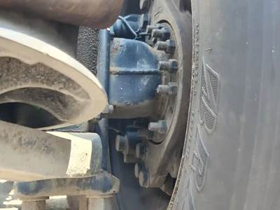 HUB PILOT Hub for a 2020 International RH613