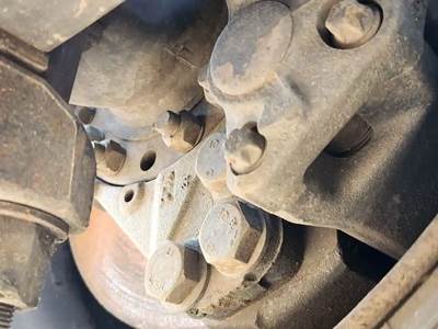 HUB PILOT Hub for a 2020 Freightliner Cascadia 126