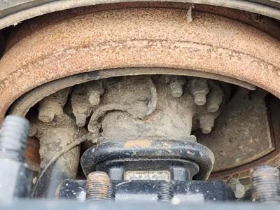 HUB PILOT Hub for a 2021 Freightliner Cascadia 126