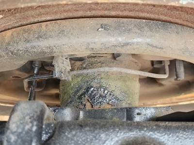 HUB PILOT Hub for a 2019 Isuzu NRR