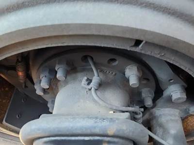 HUB PILOT Hub for a 2019 Freightliner Cascadia 126