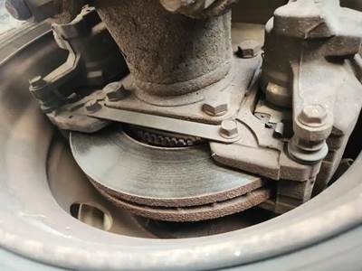 HUB PILOT Hub for a 2012 Mitsubishi FEC72W