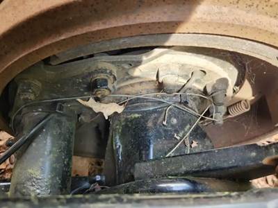 HUB PILOT Hub for a 2016 Peterbilt 579