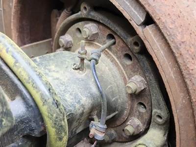 HUB PILOT Hub for a 2015 Freightliner Cascadia 125