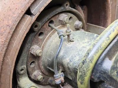 HUB PILOT Hub for a 2015 Freightliner Cascadia 125