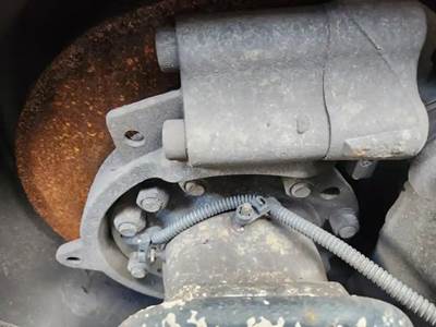 HUB PILOT Hub for a 2017 Freightliner Cascadia 113