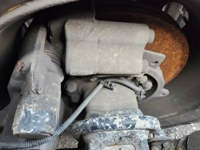 HUB PILOT Hub for a 2017 Freightliner Cascadia 113