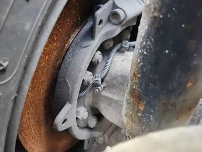 HUB PILOT Hub for a 2017 Freightliner Cascadia 113