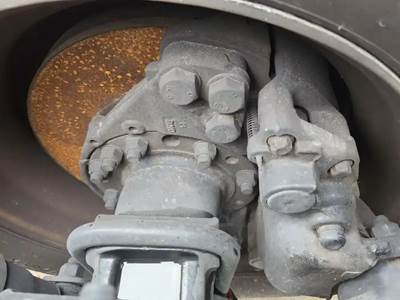 HUB PILOT Hub for a 2021 Freightliner Cascadia 126