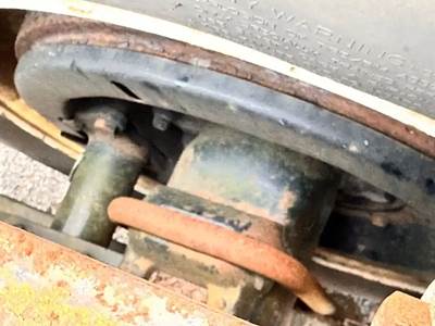 HUB PILOT Hub for a 2003 Sterling A9500