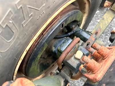 HUB PILOT Hub for a 2003 Sterling A9500