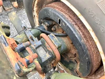 HUB PILOT Hub for a 2003 Sterling A9500