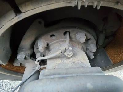 HUB PILOT Hub for a 2017 Freightliner Cascadia 125