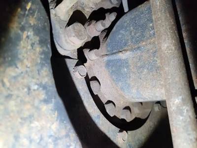 HUB PILOT Hub for a 2020 International MV607