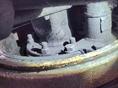 HUB PILOT Hub for a 2007 Freightliner M2 112 Medium Duty