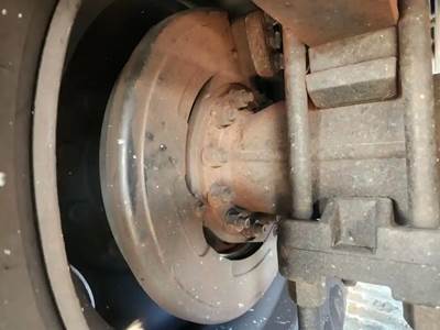 HUB PILOT Hub for a 2019 Ford F-650