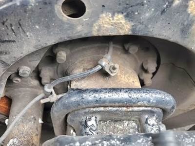 HUB PILOT Hub for a 2018 Freightliner Cascadia 125