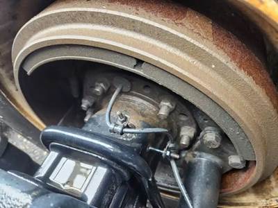 HUB PILOT Hub for a 2021 Freightliner Cascadia 126