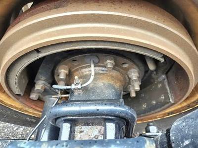 HUB PILOT Hub for a 2021 Freightliner Cascadia 126