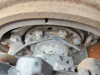 HUB PILOT Hub for a 2019 Kenworth T680