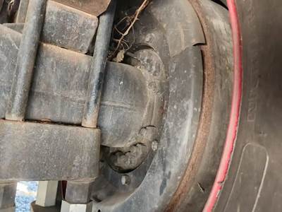 HUB PILOT Hub for a 2019 Freightliner M2 106