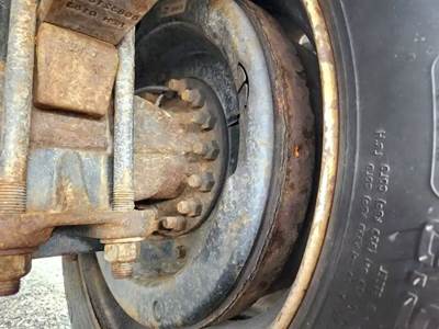 HUB PILOT Hub for a 2024 Chevrolet 6500XD