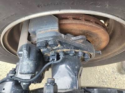 HUB PILOT Hub for a 2024 Kenworth T680