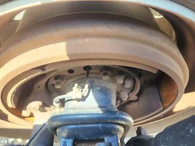 HUB PILOT Hub for a 2020 Freightliner M2 106