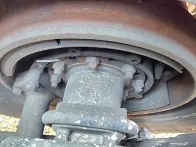 HUB PILOT Hub for a 2022 Freightliner Cascadia 126