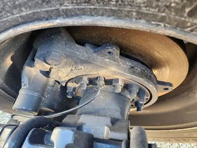 HUB PILOT Hub for a 2020 Peterbilt 579