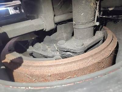 HUB PILOT Hub for a 2002 Spartan Gladiator