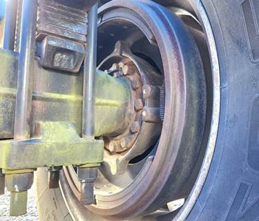 HUB PILOT Hub for a 2022 International MV607