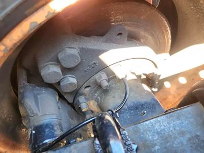 HUB PILOT Hub for a 2020 Volvo VNR64T