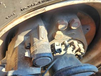 HUB PILOT Hub for a 2022 International LT625