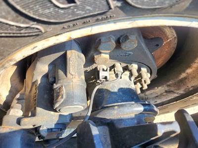 HUB PILOT Hub for a 2022 International LT625