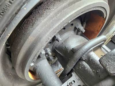 HUB PILOT Hub for a 2014 Freightliner Cascadia 125