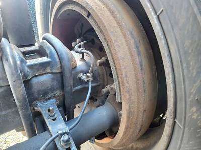 HUB PILOT Hub for a 2019 Freightliner M2 106