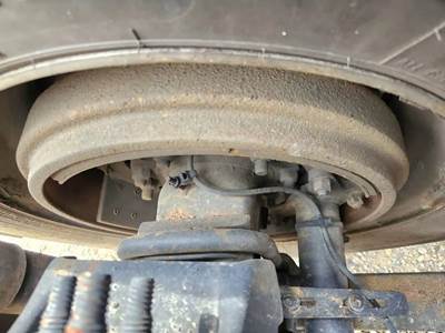 HUB PILOT Hub for a 2014 Freightliner Cascadia 125