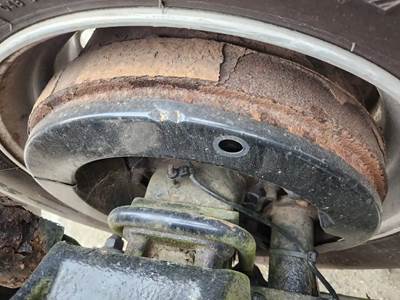 HUB PILOT Hub for a 2014 Freightliner Cascadia 125