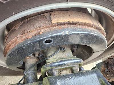 HUB PILOT Hub for a 2014 Freightliner Cascadia 125