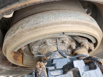 HUB PILOT Hub for a 2020 Kenworth T880