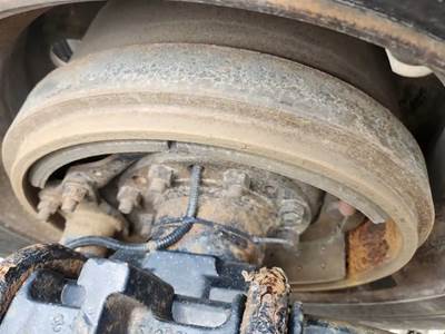 HUB PILOT Hub for a 2020 Kenworth T880