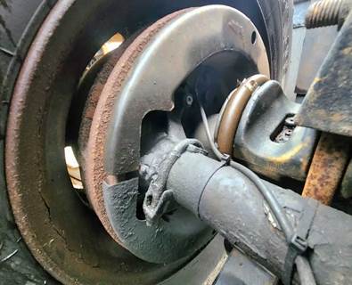 HUB PILOT Hub for a 2009 International 8600