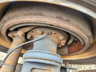 HUB PILOT Hub for a 2012 International TranStar 8600