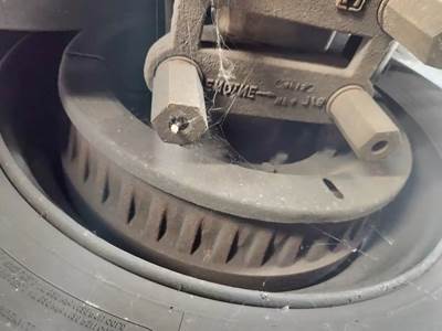 HUB PILOT Hub for a 2015 Thomas Built Saf-T-Liner HDX