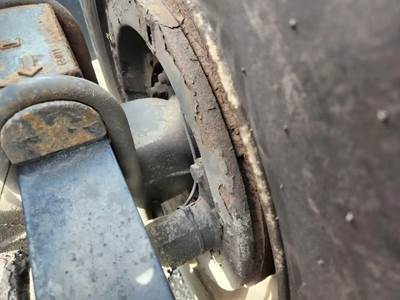 HUB PILOT Hub for a 2005 Hino 268