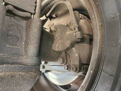 HUB PILOT Hub for a 2007 Mitsubishi FE-84D