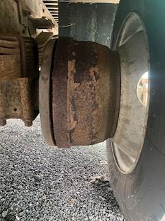 Stud Pilot / Budd Rear Hub for a 2003 Isuzu NPR-HD