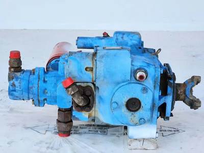 Eaton Hydraulic Pump for a 2004 Oshkosh S-SERIES
